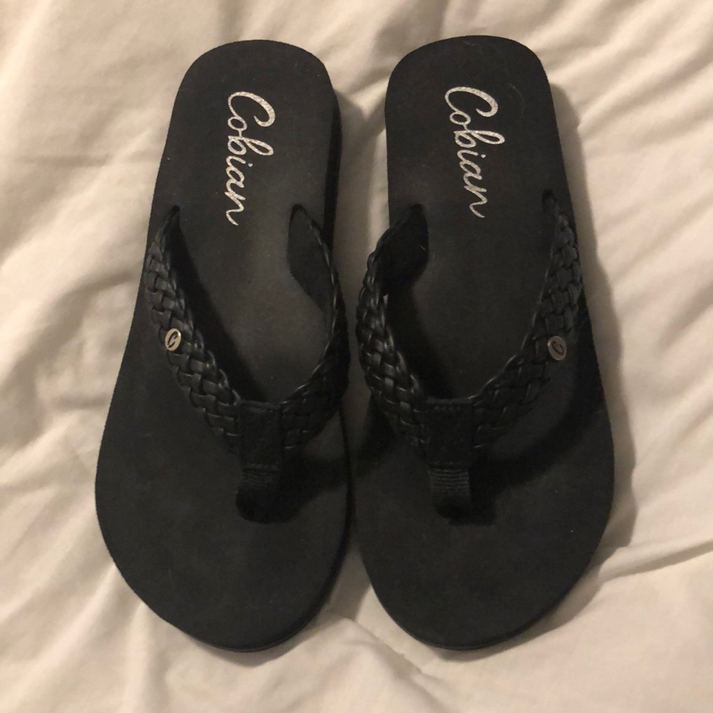 Like new Cobian sandals